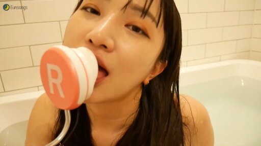 21.06.24 shower room - EUNSONGS